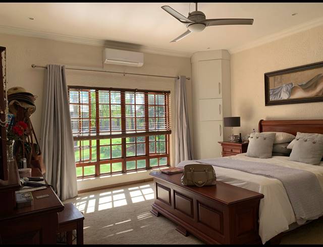 5 BEDROOM HOUSE FOR SALE IN GREENHILLS